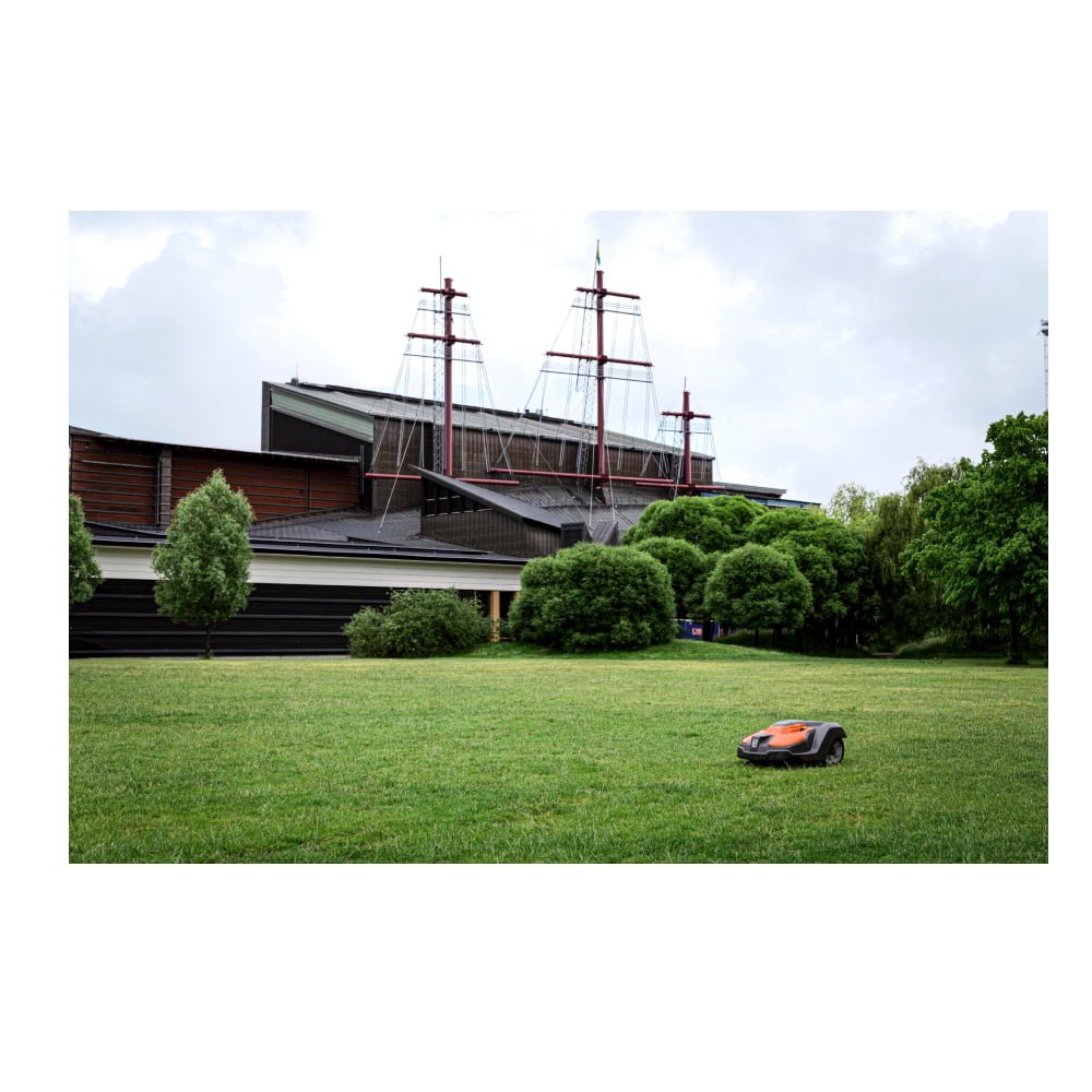 HUSQVARNA AUTOMOWER® 550 EPOS