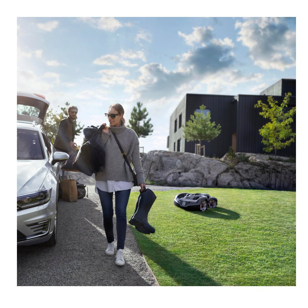 Husqvarna Automower® 435X AWD