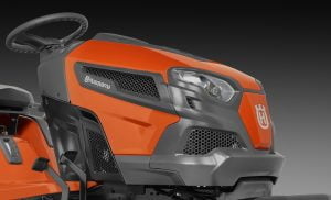ΤΡΑΚΤΕΡ ΚΗΠΟΥ HUSQVARNA TC 138L Μεταλλικό καπό