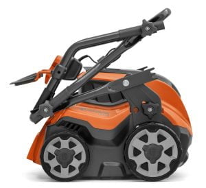 ΑΡΑΙΩΤΗΣ ΧΛΟΟΤΑΠΗΤΑ ΜΠΑΤΑΡΙΑΣ S138i HUSQVARNA ΑΝΕΥ ΜΠΑΤΑΡΙΑ+ΦΟΡΤΙΣΤΗ Εύκολα αναδιπλούμενη χειρολαβή