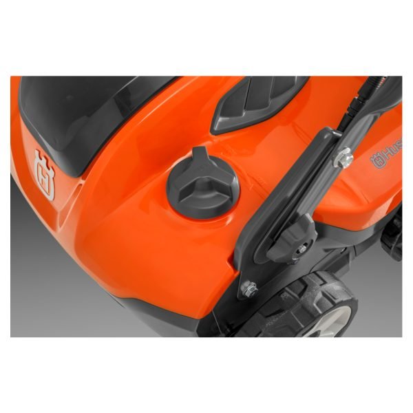 ΑΡΑΙΩΤΗΣ ΧΛΟΟΤΑΠΗΤΑ ΗΛΕΚΤΡΙΚΟΣ S138C HUSQVARNA 650X650 – 2024-01-15T162615.402