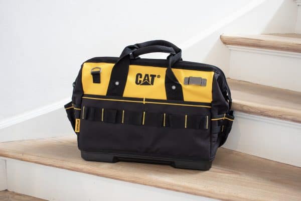ΤΣΑΝΤΑ ΕΡΓΑΛΕΙΩΝ ΩΜΟΥ 16″ 25Lt Μ30,5xΠ21xΥ40,5εκ. CAT GP-65049 / 34065 05-9115-4