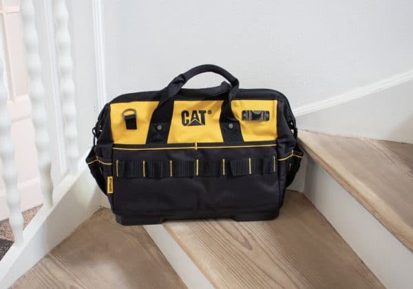 ΤΣΑΝΤΑ ΕΡΓΑΛΕΙΩΝ ΩΜΟΥ 16″ 25Lt Μ30,5xΠ21xΥ40,5εκ. CAT GP-65049 / 34065 05-9115-5