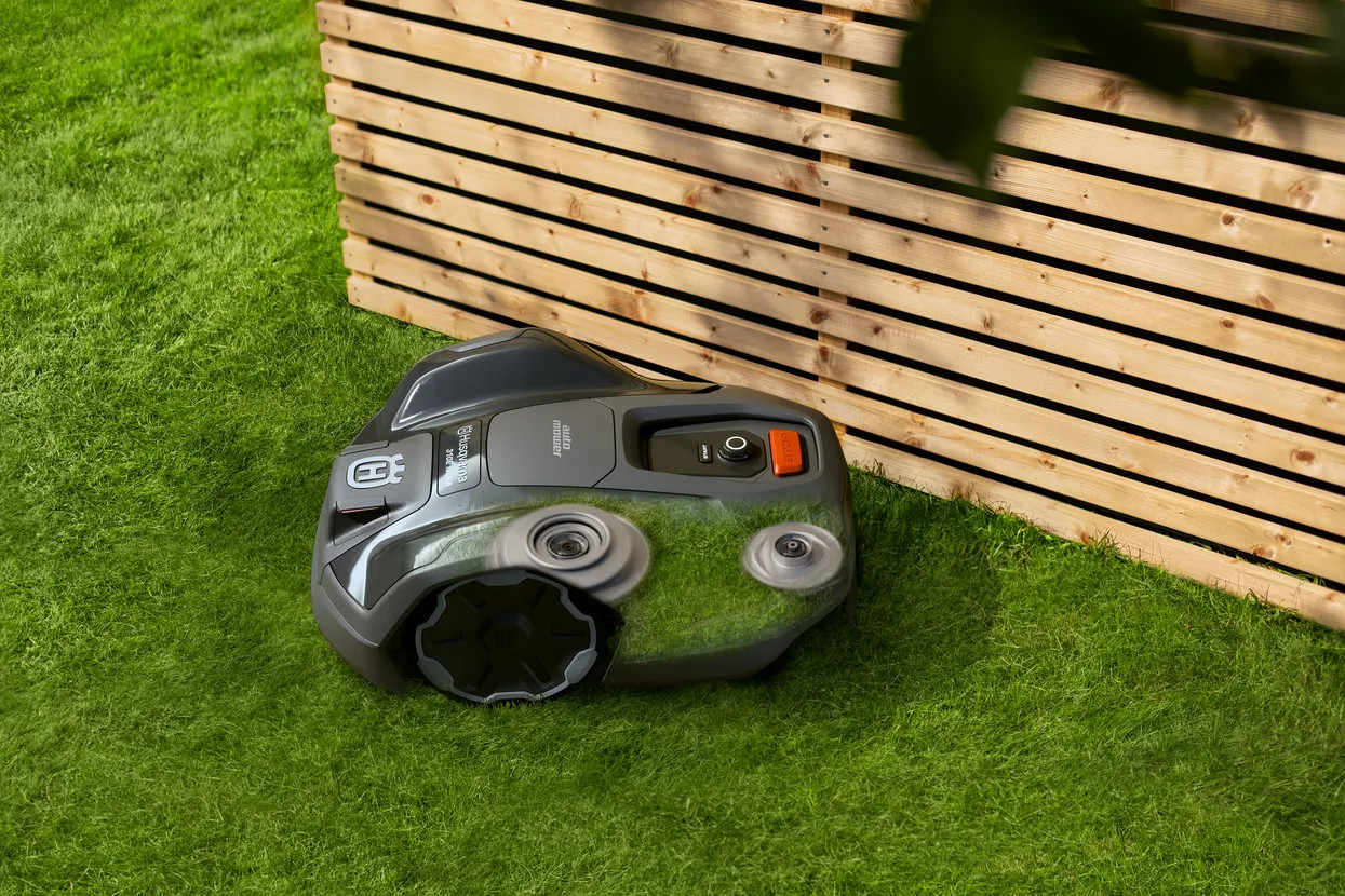 ΧΛΟΟΚΟΠΤΙΚΟ HUSQVARNA AUTOMOWER 305E NERA 970653011-1