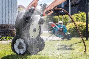 ΧΛΟΟΚΟΠΤΙΚΟ HUSQVARNA AUTOMOWER 305E NERA ΧΛΟΟΚΟΠΤΙΚΟ HUSQVARNA AUTOMOWER 305E NERA