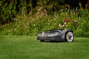 ΧΛΟΟΚΟΠΤΙΚΟ HUSQVARNA AUTOMOWER 305E NERA ΧΛΟΟΚΟΠΤΙΚΟ HUSQVARNA AUTOMOWER 305E NERA
