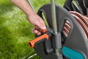 ΚΑΡΟΥΛΙ ΛΑΣΤΙΧΟΥ CLASSIC CLEVERROLL L EASY GARDENA