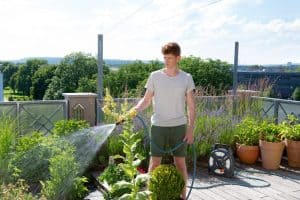 ΚΑΡΟΥΛΙ ΛΑΣΤΙΧΟΥ GARDENA 10Μ ΣΕΤ CITY GARDENING