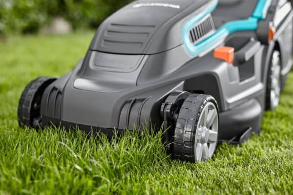 ΧΛΟΟΚΟΠΤΙΚΗ ΜΗΧΑΝΗ ΗΛΕΚΤΡΙΚΗ POWERMAX 42/1800W GARDENA GA320-0601