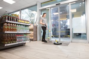 ΕΠΑΝΑΦΟΡΤΙΖΟΜΕΝΟ ΣΚΟΥΠΑΚΙ KARCHER ΕΒ30/1 LI-LON ΕΠΑΝΑΦΟΡΤΙΖΟΜΕΝΟ ΣΚΟΥΠΑΚΙ KARCHER ΕΒ30/1 LI-LON