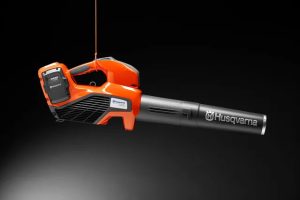 ΦΥΣΗΤΗΡΑΣ ΜΠΑΤΑΡΙΑΣ HUSQVARNA 122iB ΜΕ ΜΠΑΤΑΡΙΑ 40-Β140 & ΦΟΡΤΙΣΤΗ 40-C80