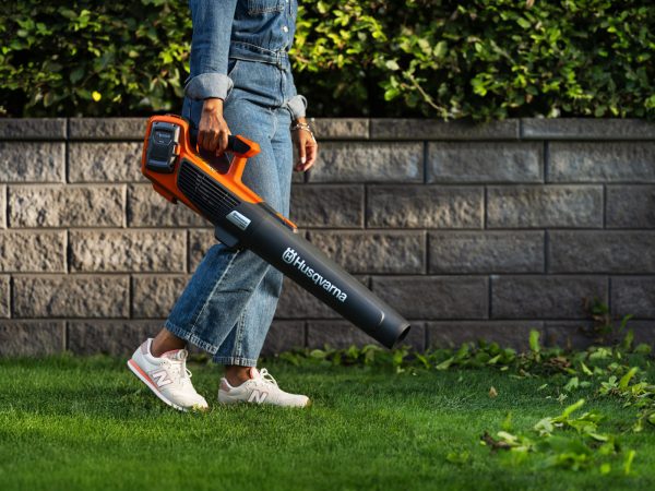 ΦΥΣΗΤΗΡΑΣ ΜΠΑΤΑΡΙΑΣ HUSQVARNA 122iB ΜΕ ΜΠΑΤΑΡΙΑ 40-Β140 & ΦΟΡΤΙΣΤΗ 40-C80 TF-910257